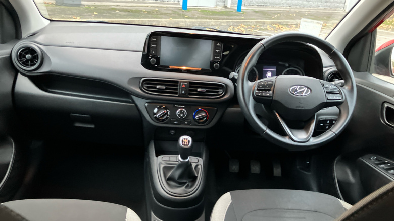 Hyundai i10 1.0 MPi SE Connect 5dr Petrol Hatchback